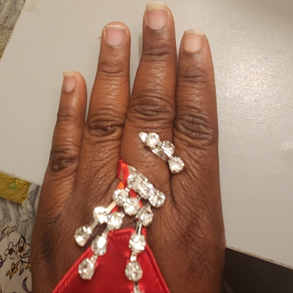 Elegant Silver Crystal Red Gloves